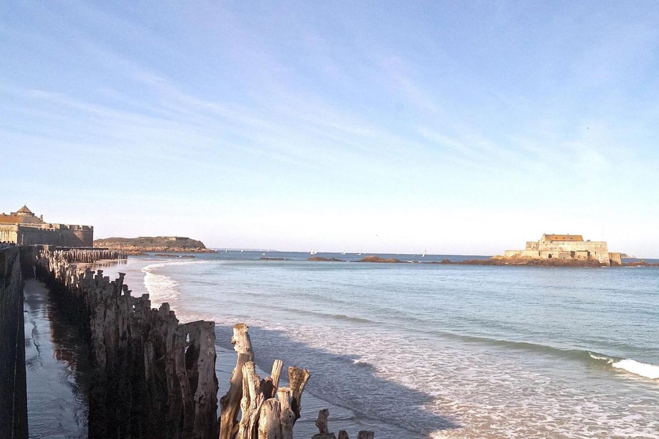 Saint-malo,les Terrasses Du Rocher, Proche Plage